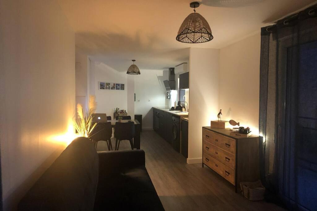Appartement, Confort, Parking, Terrasse Dinan Dış mekan fotoğraf
